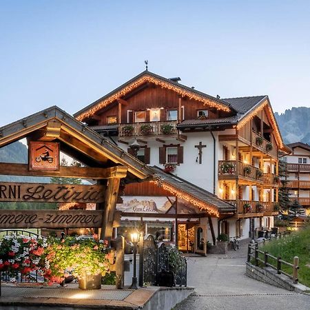 Bed and Breakfast Garni Letizia Кампітелло-ді-Фасса Екстер'єр фото