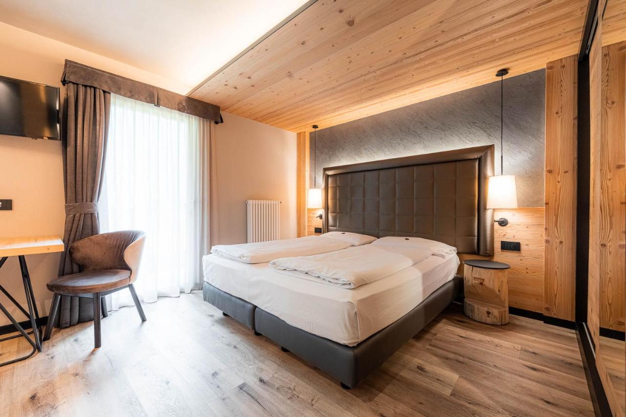 Bed and Breakfast Garni Letizia Кампітелло-ді-Фасса Екстер'єр фото
